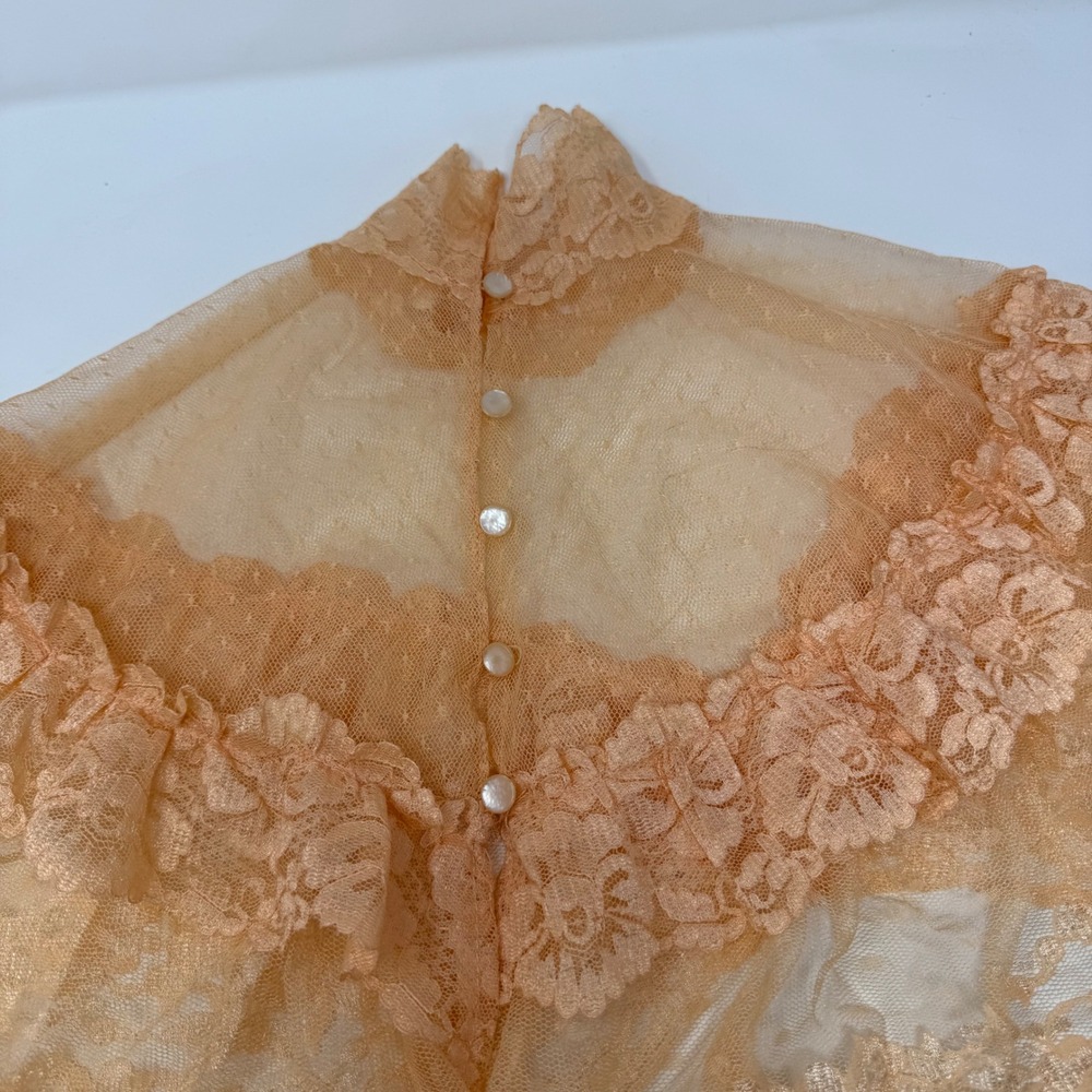 Vintage Peach Lace Capelet Sheer Mesh Victorian Ruffle High Neck Pearl Button 9 - Picture 5 of 8
